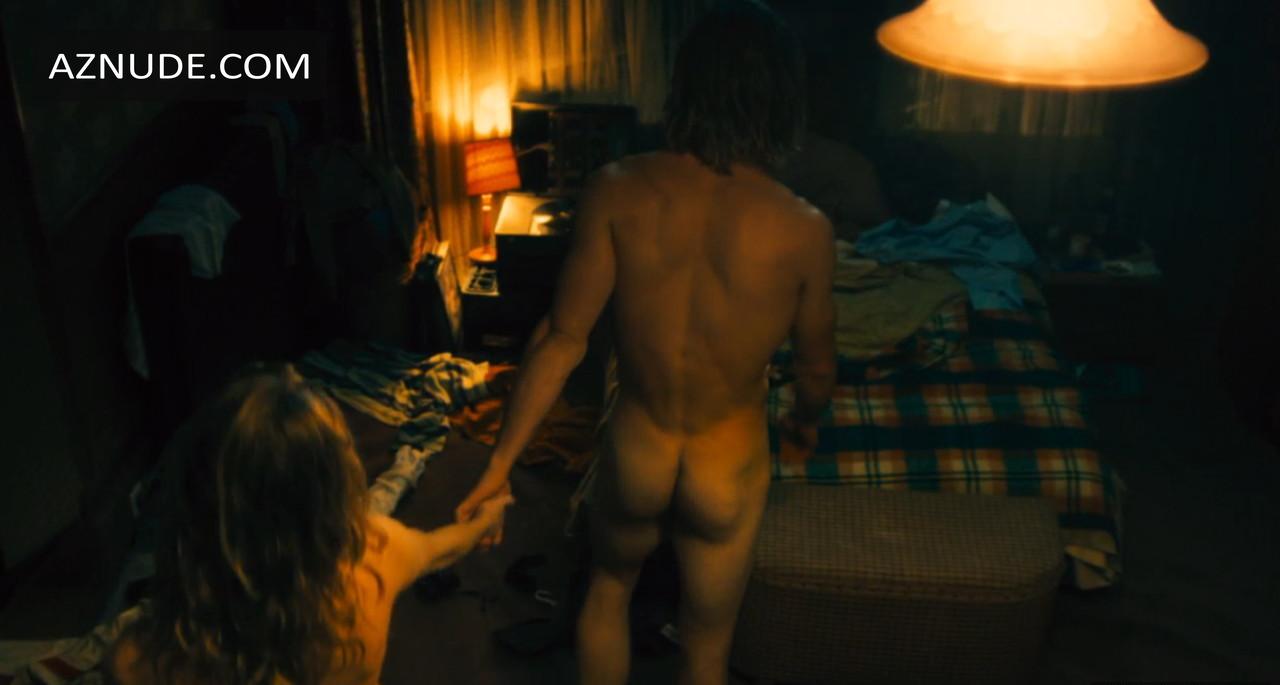 Chris Hemsworth Nude And Sexy Photo Collection Aznude Men