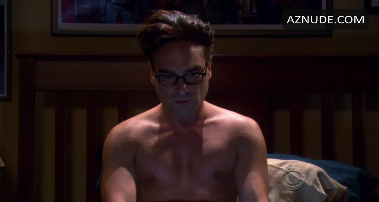 Johnny Galecki Nude And Sexy Photo Collection AZNude Men