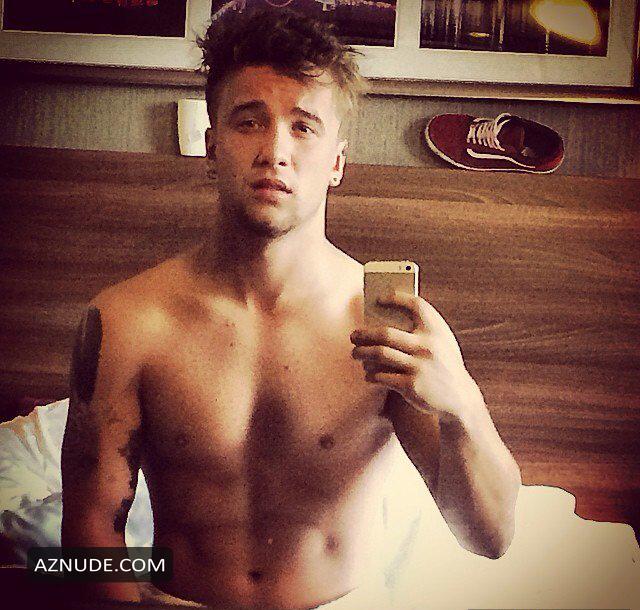 Sam Callahan Nude And Sexy Photo Collection AZNude Men