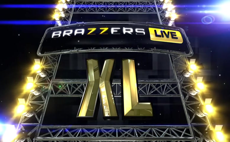 Phoenix Marie in Brazzers Live 40: Big Wet Butts Live
