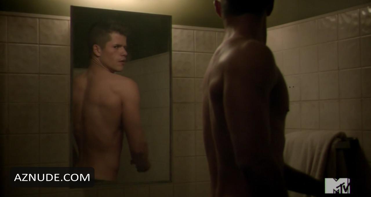 Charlie carver nude