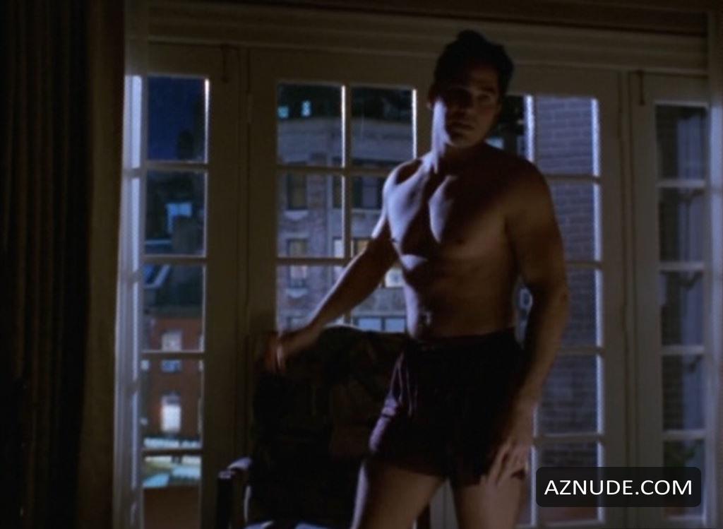 brad pitt dean cain nude Pink t shirts for breast cancer