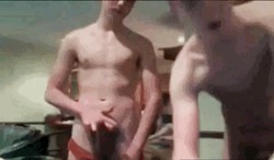 Dean-charles chapman shirtless Dean-charles chapman shirtless