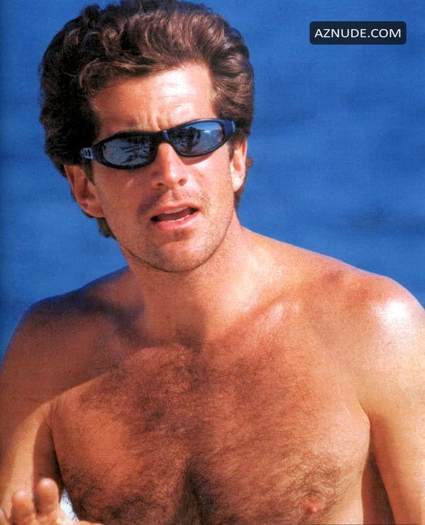 John F Kennedy Jr Nude And Sexy Photo Collection Aznude Men