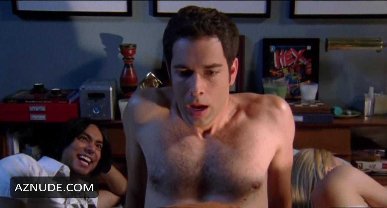 Zachary Levi Nude And Sexy Photo Collection Aznude Men